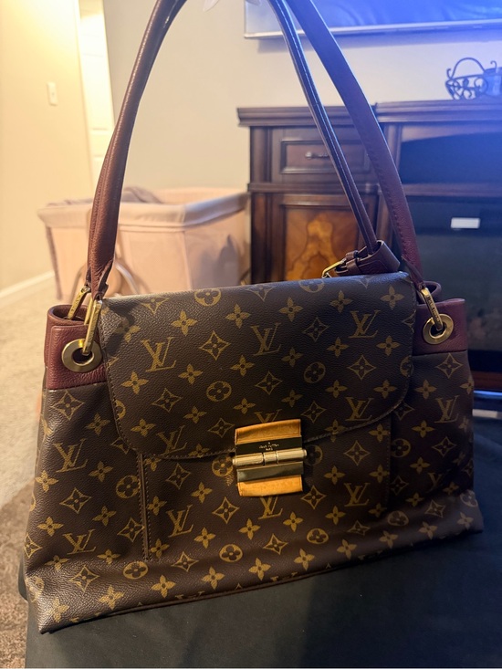 Louis Vuitton Handbags - Louis Vuitton Monogram Shoulder Bag Brown with Burgundy Accents